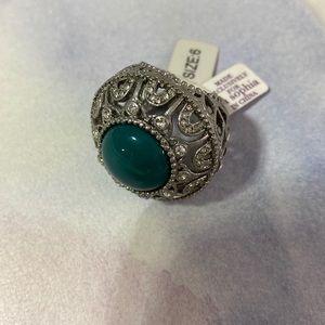 Lia Sophia size 6 ring